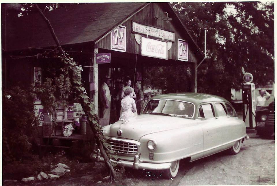 Hedge City, Missouri, Grace and Noble Foster, ca. 1955. (image courtesy of Mary Foster Hensley) 